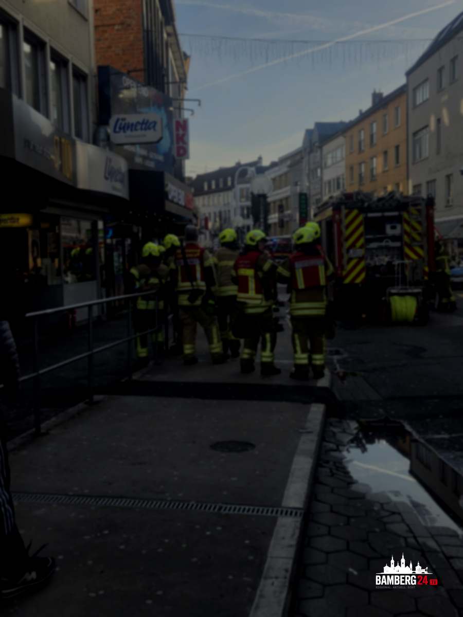 Fritteusenbrand in Osnabrück – Schnellimbiss erheblich beschädigt